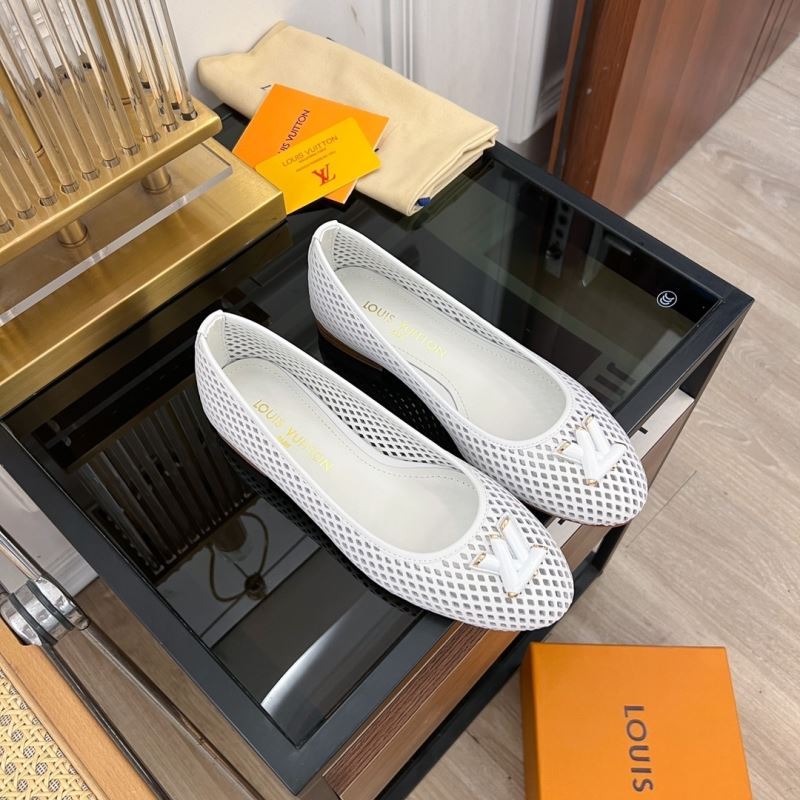 Louis Vuitton Flat Shoes